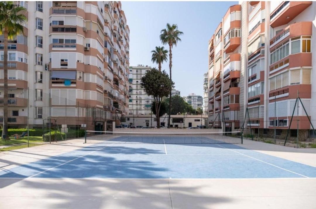 Estudio Amalfi Torre Del Mar Ngoại thất bức ảnh